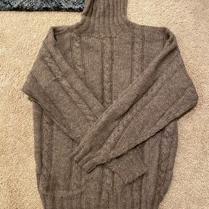 Brooks Brothers 100% Alpaca Wool